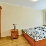 U Joli W Kolobrzegu Podczele - 2 Sypialnie, 50m2, Wifi I Parking Za Darmo! *