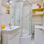 U Joli W Kolobrzegu Podczele - 2 Sypialnie, 50m2, Wifi I Parking Za Darmo!