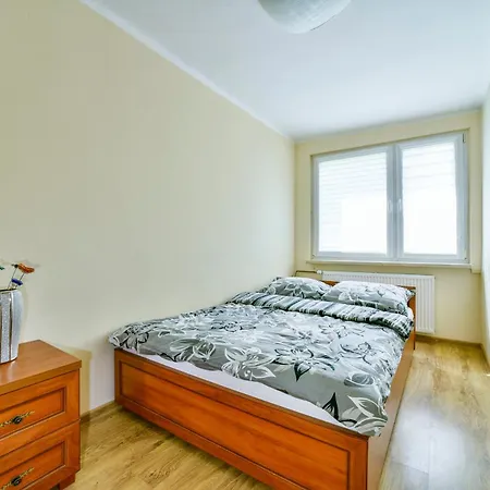 Apartment U Joli W Kolobrzegu Podczele - 2 Sypialnie, 50m2, Wifi I Parking Za Darmo! *