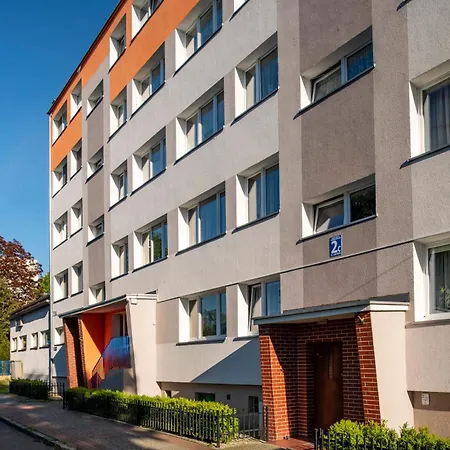 Apartment U Joli W Kolobrzegu Podczele - 2 Sypialnie, 50m2, Wifi I Parking Za Darmo! Kolobrzeg