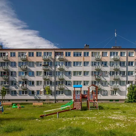 U Joli W Kolobrzegu Podczele - 2 Sypialnie, 50m2, Wifi I Parking Za Darmo! Kolberg