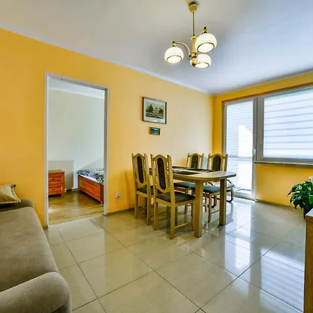 U Joli W Kolobrzegu Podczele - 2 Sypialnie, 50m2, Wifi I Parking Za Darmo! * Kolberg